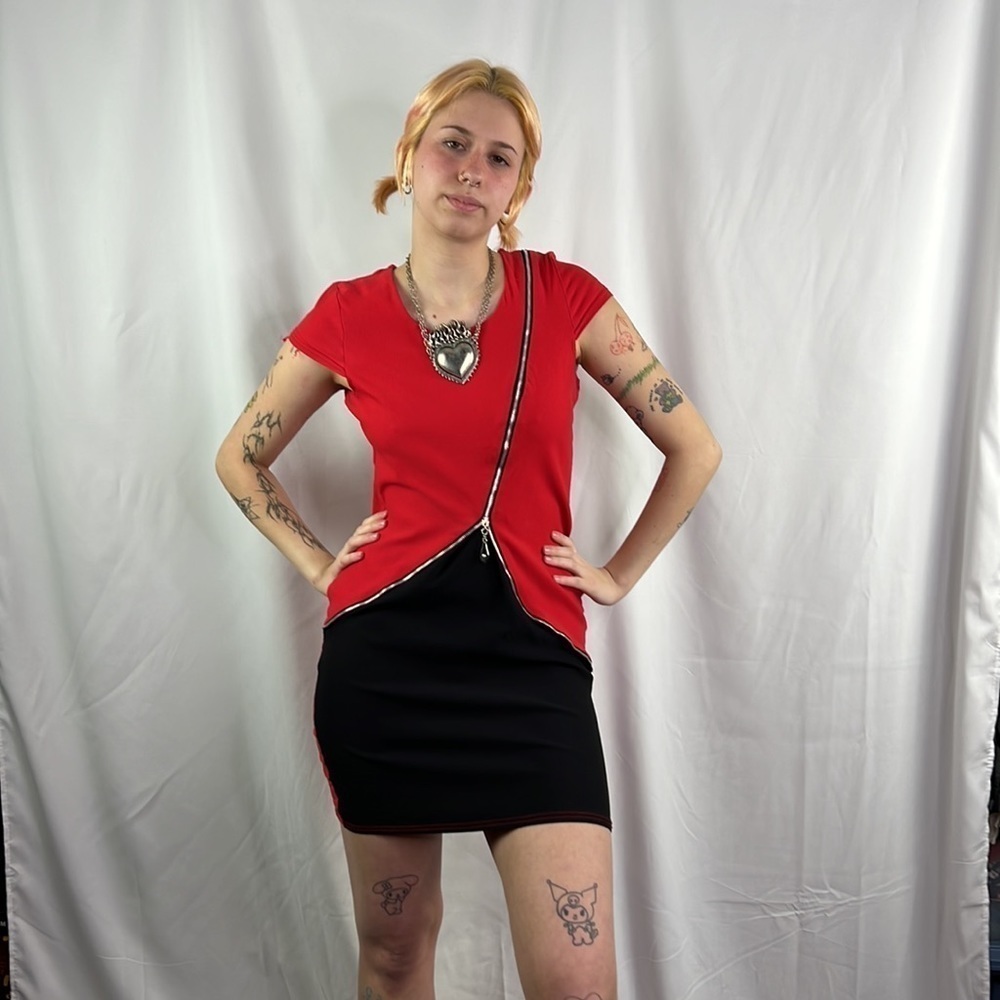 Man Li Siin Mod Mini  Dress - Picture 2 of 11